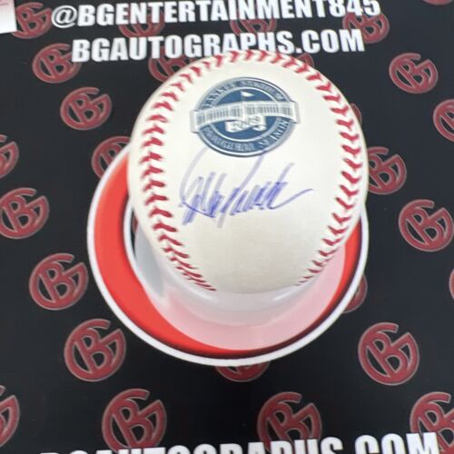 Jorge Posada New York Yankees Signed 2009 Inaugural Logo OMLB Autographed JSA - Picture 1 of 3