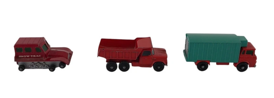 Lesney Matchbox 3 Trucks - Dumper 48 + Refrigerator 44 + Snow Trac 35 Original - Image 3 of 4