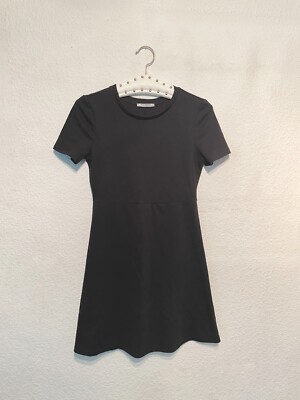 Kurzes Skaterkleid Shirtkleid Zara Basic Hourglass Kurzarm A-Linie XS 34