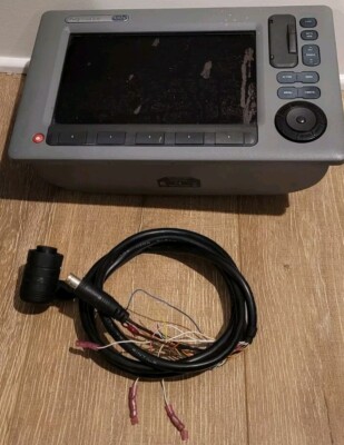 Raymarine C90W GPS Fishfinder Radar MFD Chartplotter 9'' Widescreen LCD Display