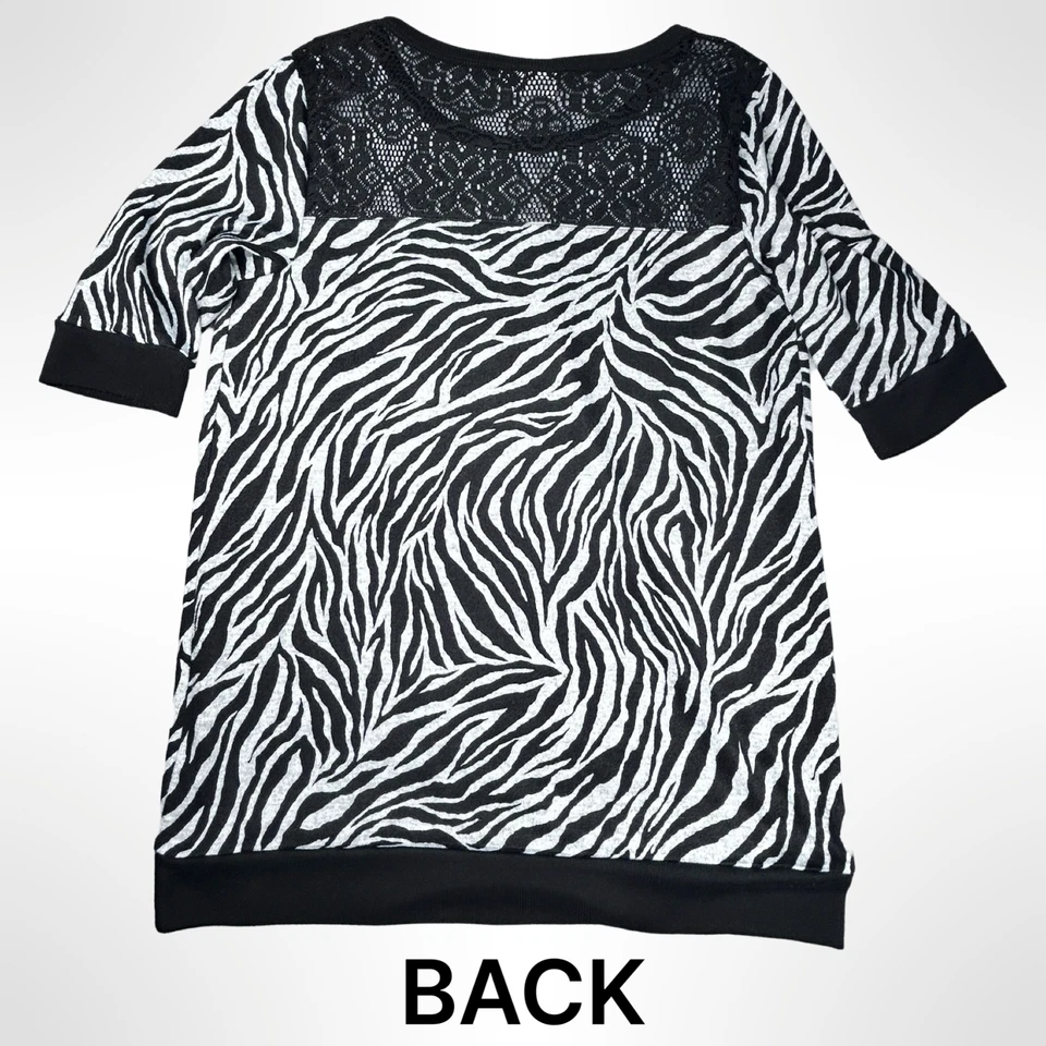 Bobbie Brooks Sweater Women Size 1X Black White Animal Print Lacy Back Accent - Image 2 of 4