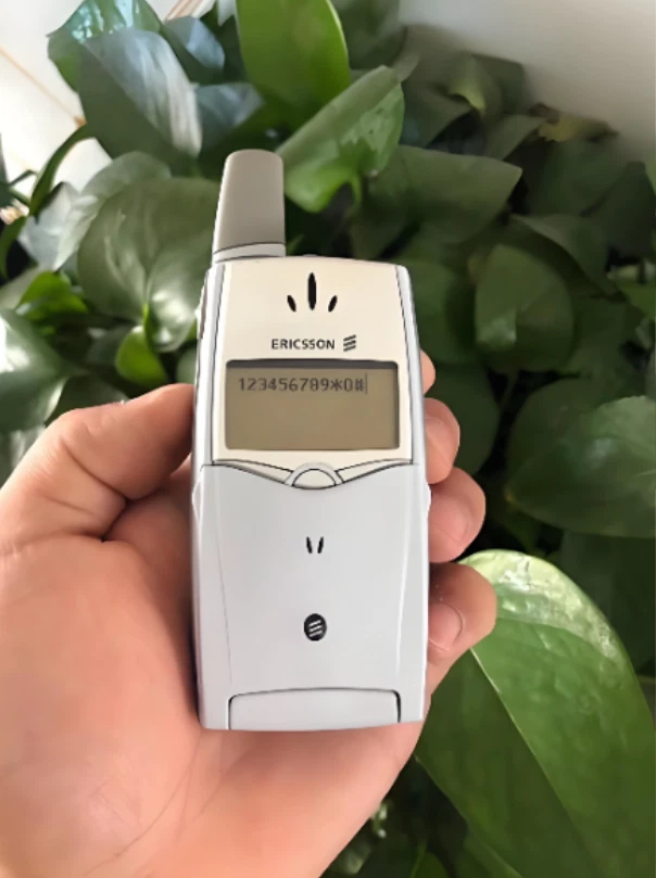 Sony Ericsson 翻盖式无合约手机和智能手机| eBay