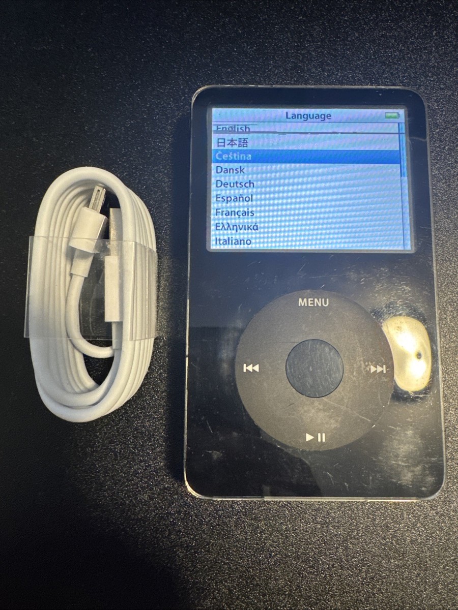 iPod 第5世代60GB Apple iPod classic 5th Generation Black (60 GB) Bundle - See