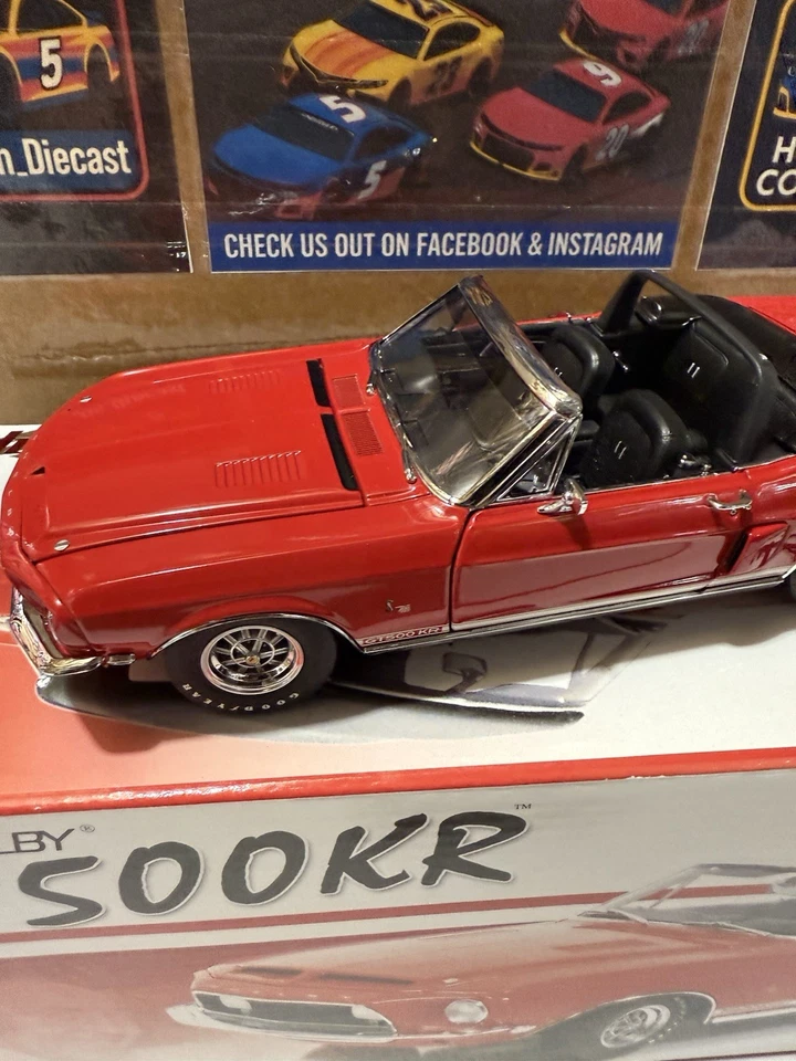 1968 MUSTANG SHELBY GT 500KR convertible GMP 1:24 DIECAST #303/1000 - Image 4 of 4