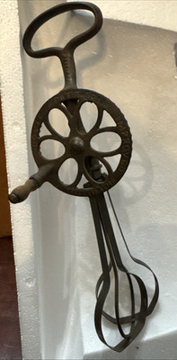 DOVER Pattern EGG BEATER 10'' Feb 1904 patent Hand Crank USA Antique Kitchen Tool