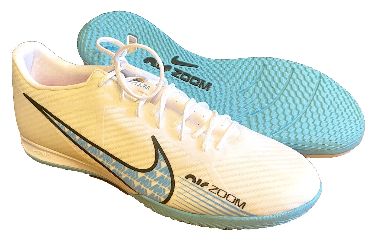 シューズ Nike Zoom Mercurial Vapor 15 Academy IC NIKE ZOOM MERCURIAL VAPOR 15 ACADEMY IC