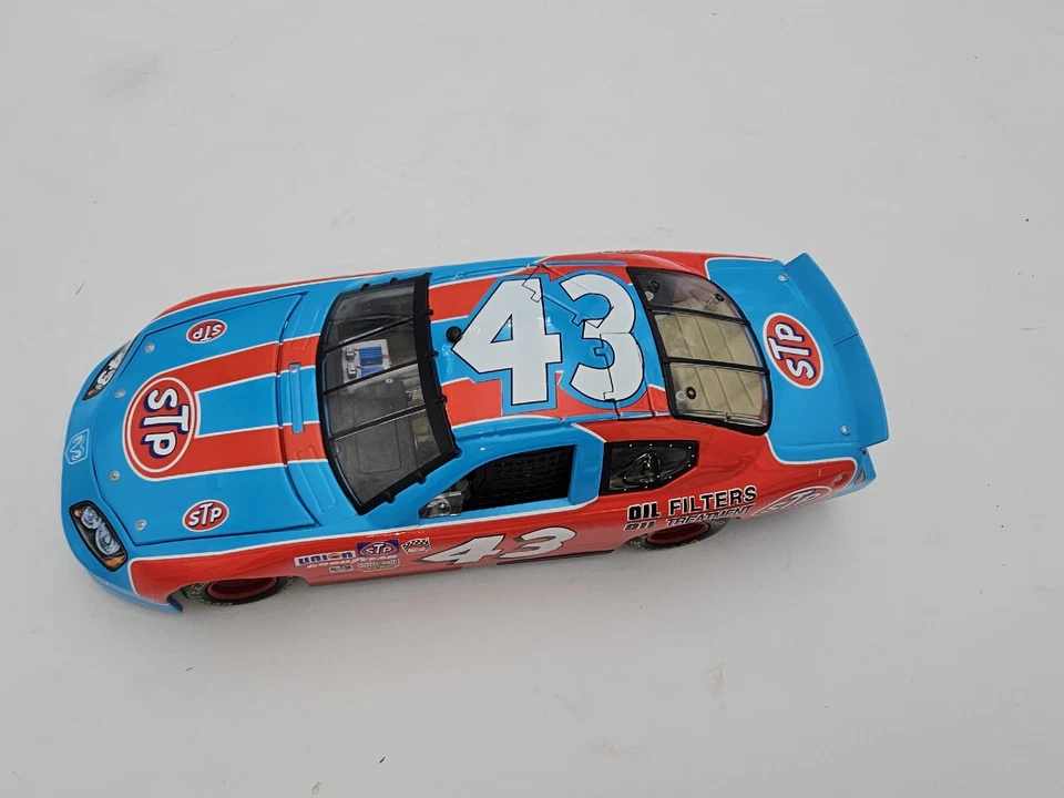 Richard Petty #43 Stp Dodge 2005 Ladegerät 1:24 Maßstab #1 - Bild 3 von 4