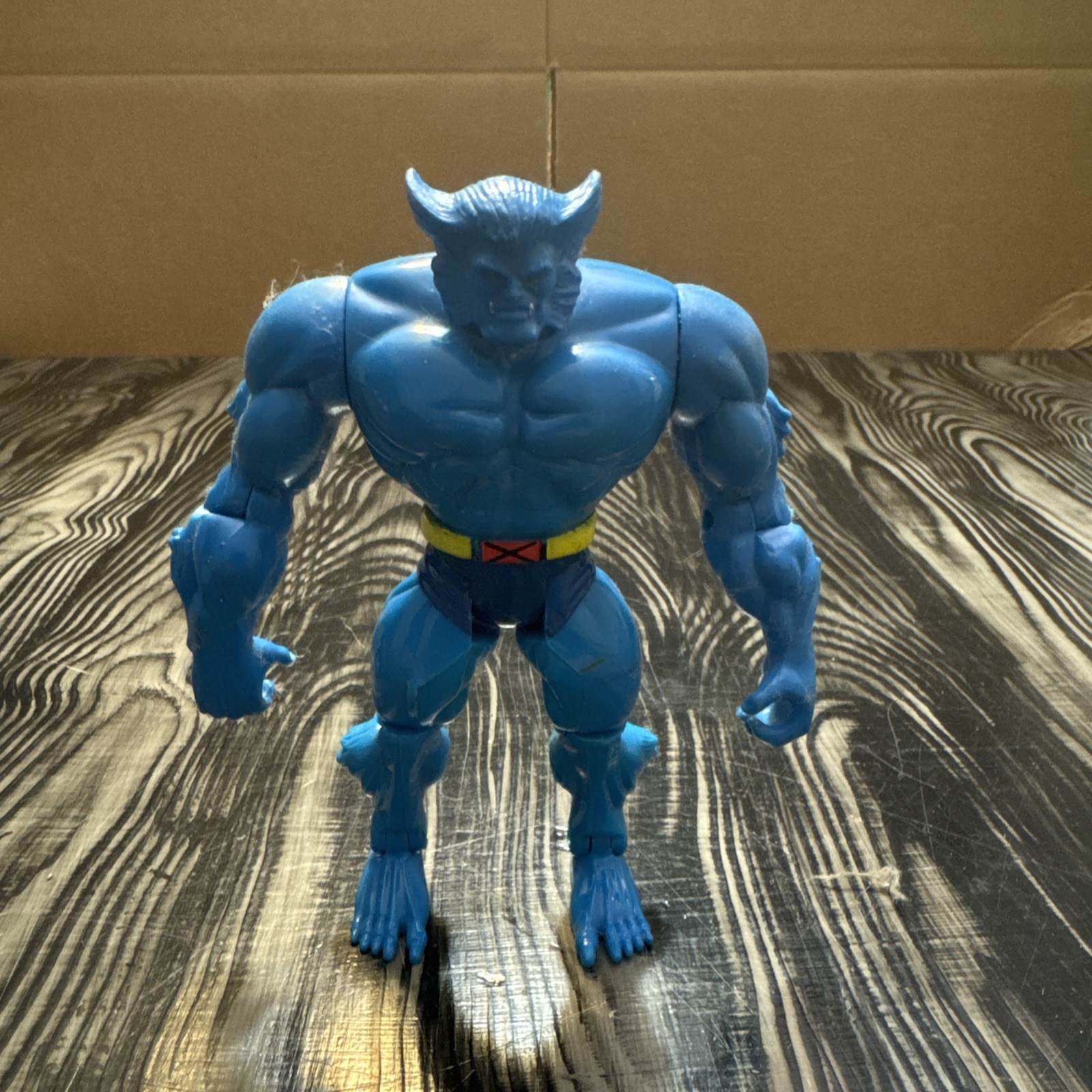 1994 Toy Biz Marvel Comics X-Men Beast Figure w/ Mutant Flipping Action Loose
