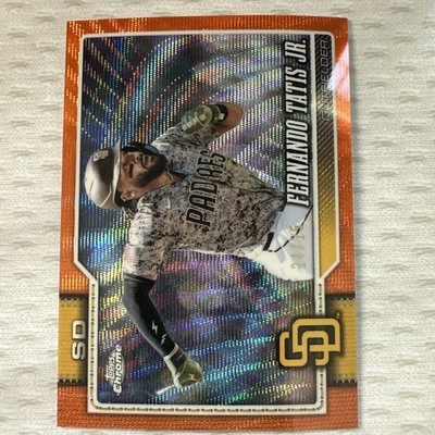 2026 Topps Chrome Fernando Tatis Jr. Orange Wave Refractor #/25 Padres