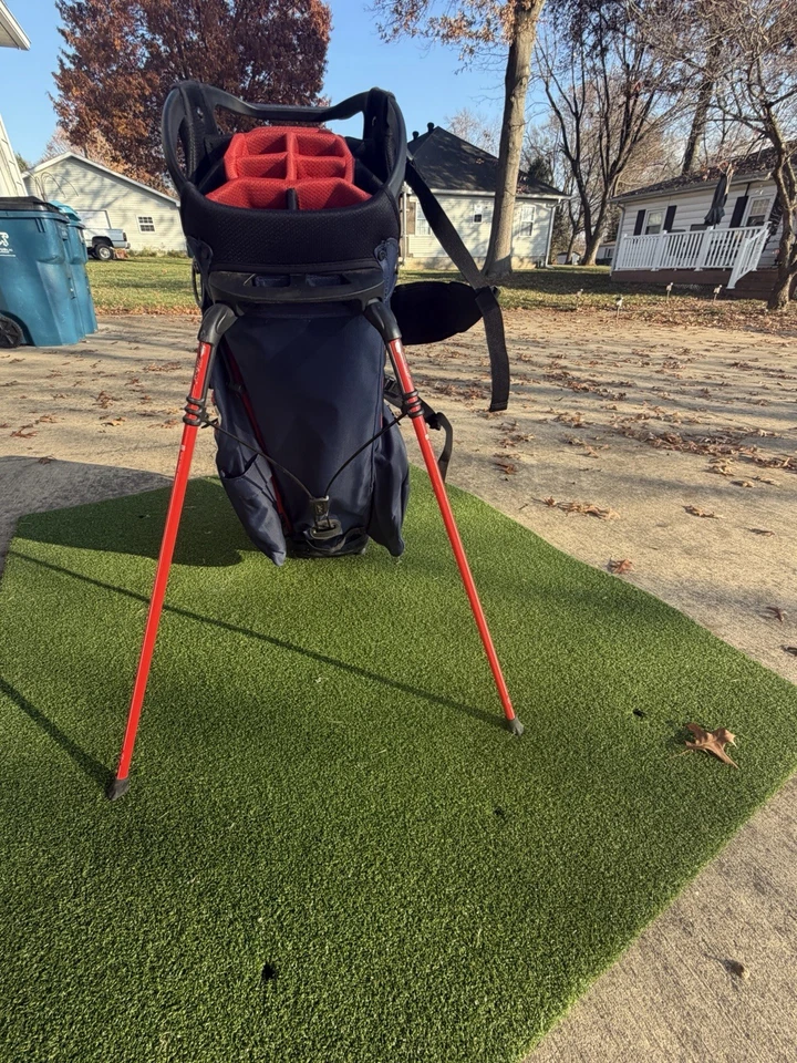Titleist 2024 Hybrid 14 Stand Bag Navy/Red/White - Image 2 of 4