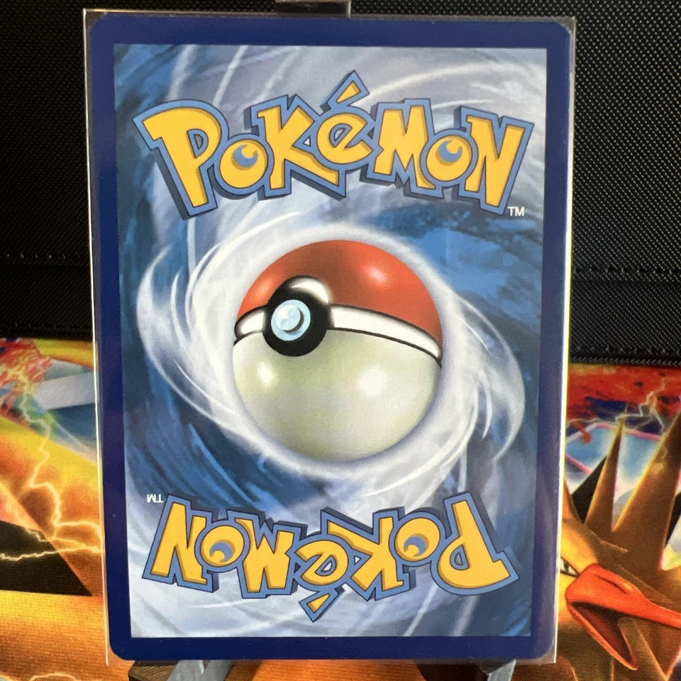 Alolan Vulpix 39/236 Sm-Cosmic Eclipse Reverse Holo - Image 2 of 4