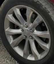 2019 300 OE Wheel 19x7-1/2 10 Spoke Flared Spoke Polished Chrysler