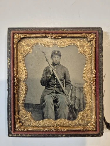 Original Civil War Sixth Plate Tintype of Young Union Soldier with Fixed Bayonet