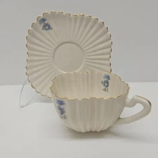 Vtg Shell China Ruffled Square Teacup & Saucer Set With Blue Flowers & Gold Trim