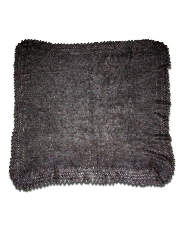 Pañuelo real de plumón de cabra natural talla 125×125 Foto 4 de 4