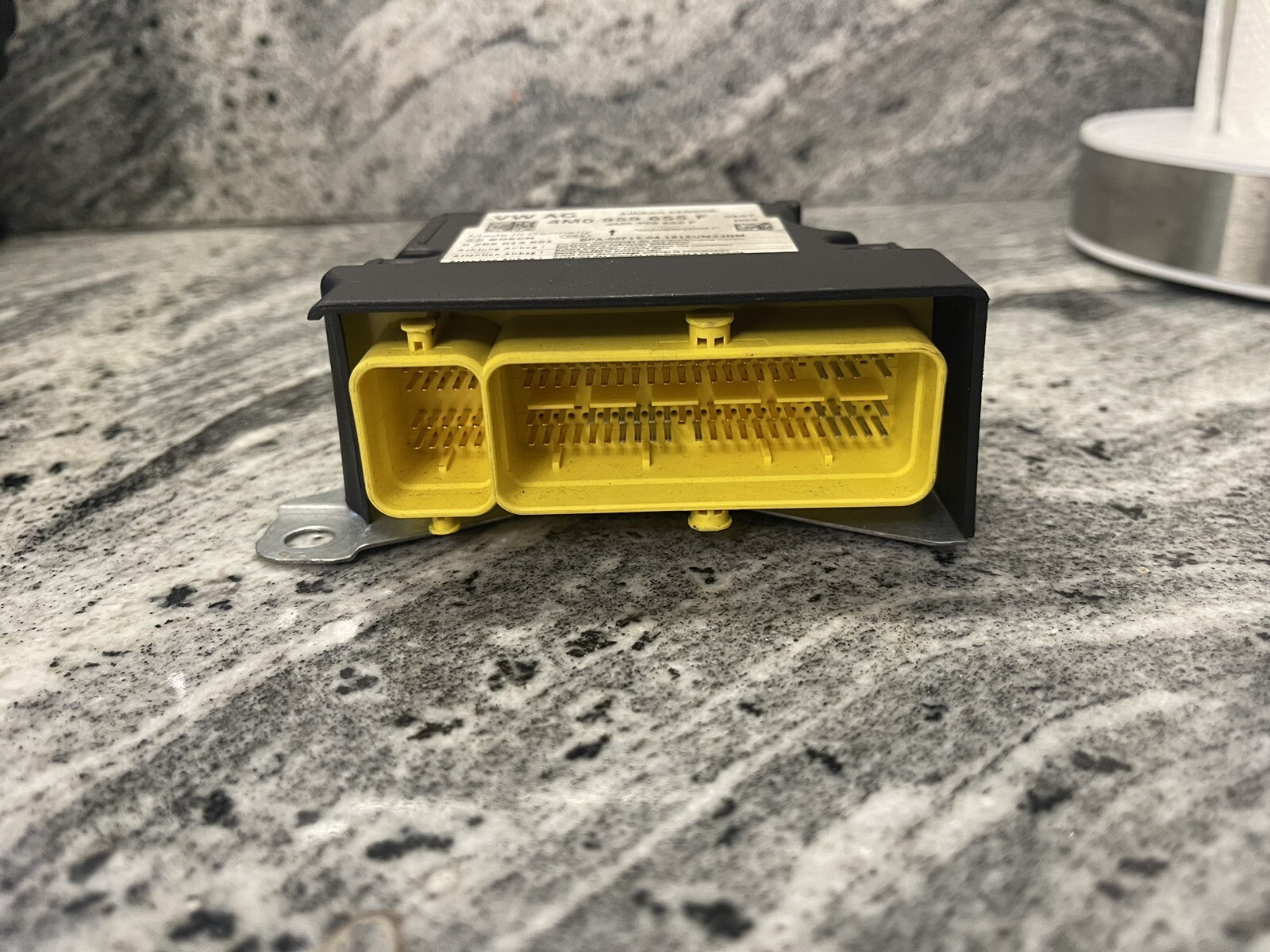 Control Module Audi Q7 2018-2019 Bentley Bentayga 2015-2022
