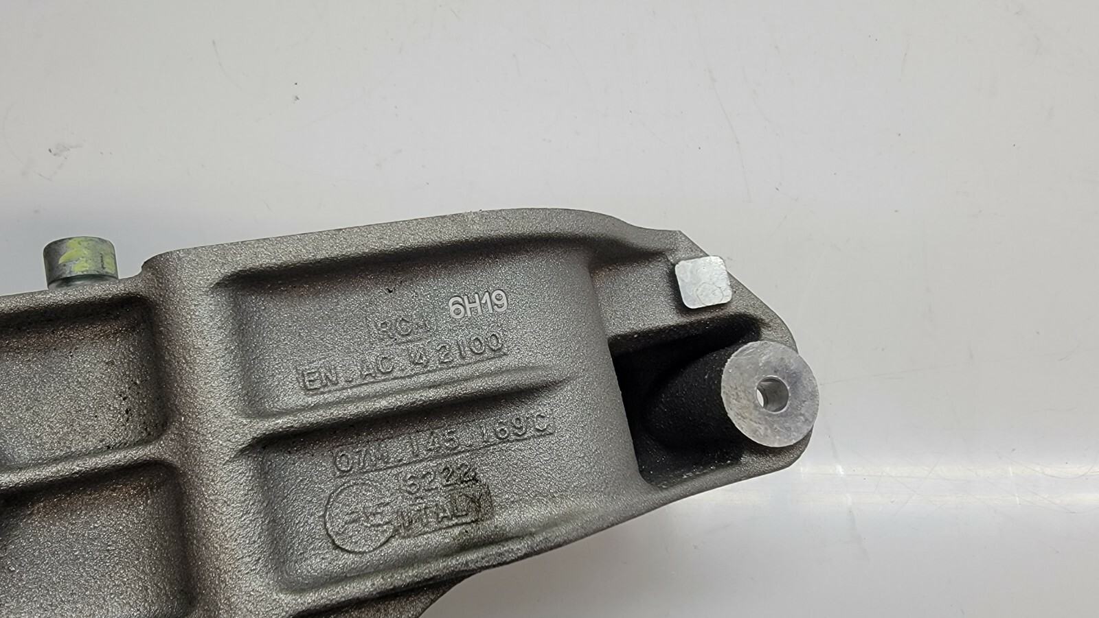 LAMBORGHINI MURCIELAGO LP640 AC COMPRESSOR MOUNTING BRACKET OEM 07M145169C