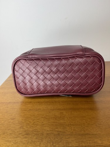 Auth Bottega Veneta Burgundy Leather Zip Around Jewelry Case Accessories Cube - Picture 2 of 15