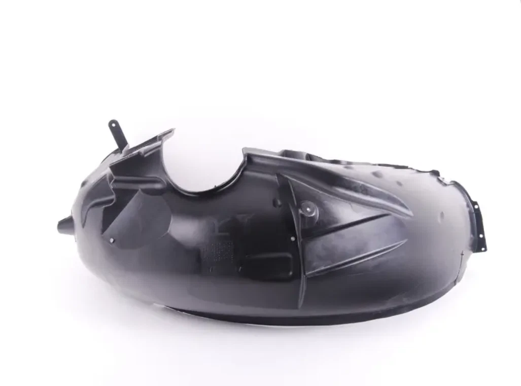 BMW 7 E65, E66, E67 Rear Right Inner Fender 51717136682 7136682 