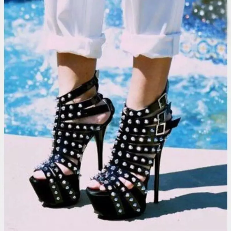 HIGH-HEEL STUDDED SANDALS - Black