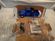 Ertl 1951 Wix Filters Ford F-1 Diecast Pick Up Truck Bank-made in 1995-1.25-New