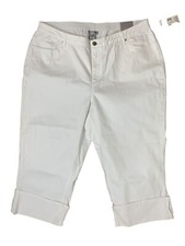 Catherines Women's Plus Size 26W White Sateen Stretch Capri NWT E359