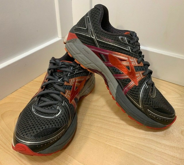 brooks gts 17 womens size 10