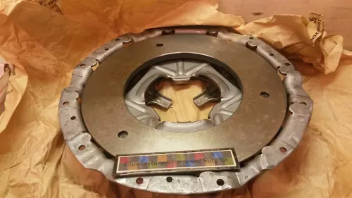 NOS Eaton Fuller Clutch 350mm Cover Assembly G15601637 2520011346622 102014-1