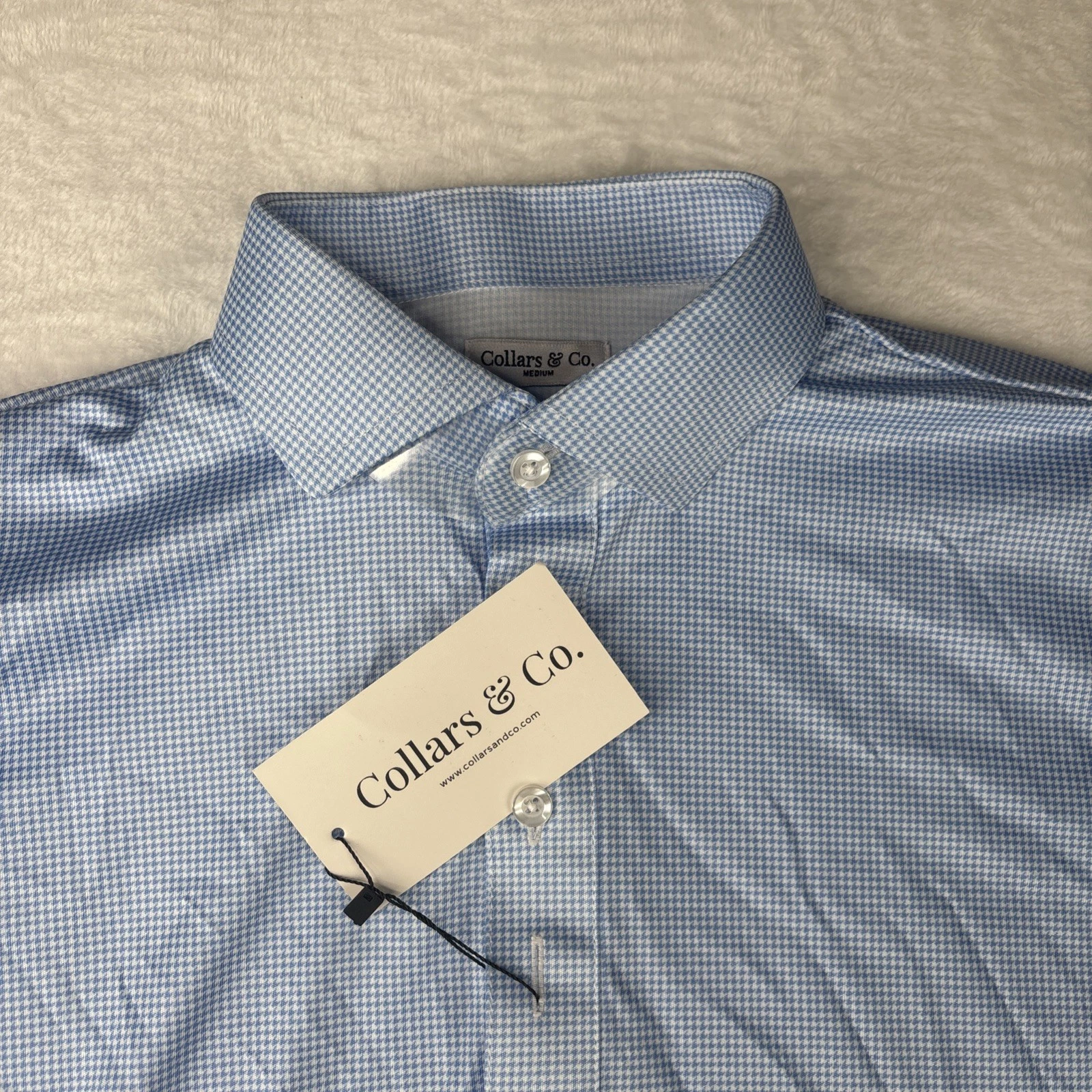 Collars and Co. NWT Polo Shirt Blue Houndstooth Shirt Size Medium Short Sleeve
Opens in a new window