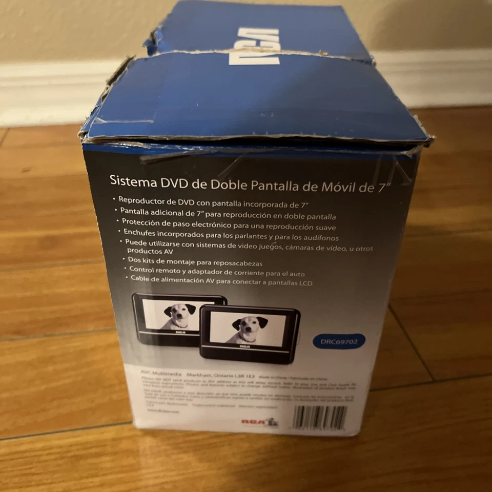 RCA DRC69702 7" Dual Screen Portable DVD Player 2 Screens Cords Remote & Case - Image 4 of 4