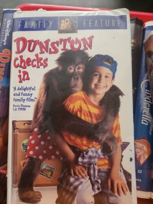 20th Century Fox Dunston Checks In