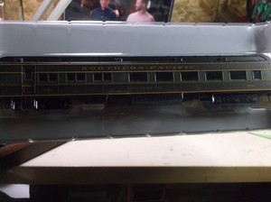 HO Diner Passenger Car Northern Pacific 1298 Athearn Original Box