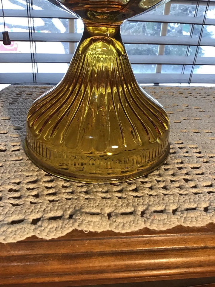 "Hermosa lámpara de aceite antigua de melón ámbar de 18"" con pantalla e iluminador" Foto 2 de 4