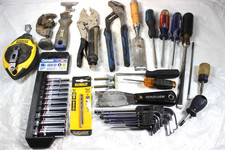 Miscellaneous Lot Of 18 Hand Tools Screwdrivers Allen Keys Sockets Etc Miscellaneous Lot Of 18 Hand Tools Screwdrivers Allen Keys Sockets Etc