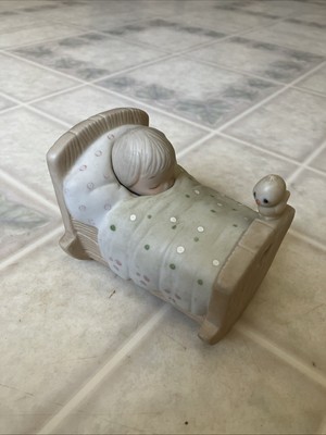 Precious Moments Blessed Are The Pure In Heart 1979 Baby sleeping in Cradle