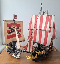 Lego Pirati: Barracuda del Mar Nero 6285 e ammiraglia imperiale 6271. Completo 90%