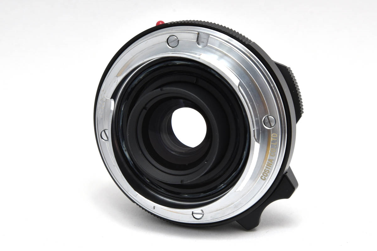 Voigtländer COLOR-SKOPAR 35mm F2.5 P II Voigtlander 35mm f2.5 Review (35mm Color Skopar VM lens