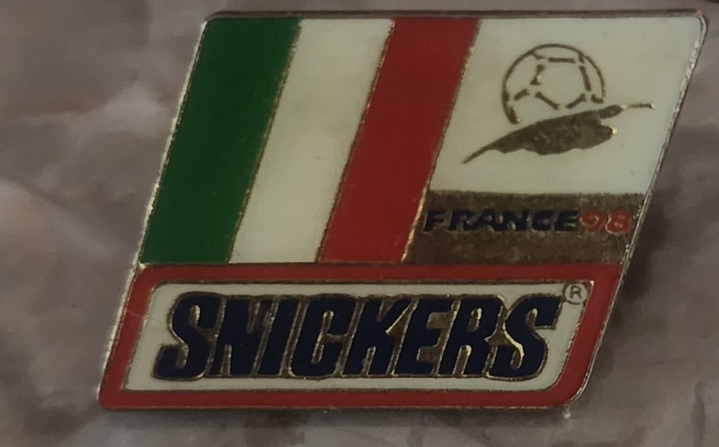 Snickers France 98 Italian Flag Lapel Pin 