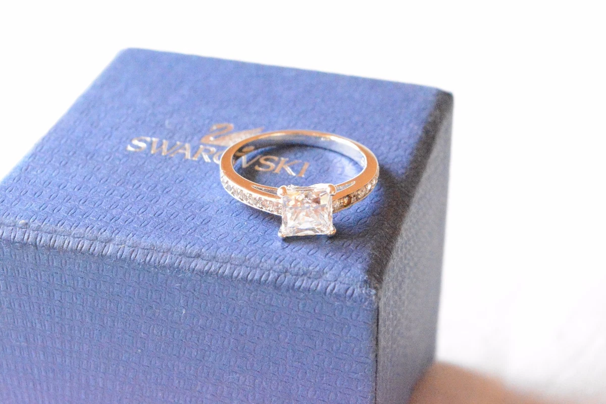 Swarovski Attract Square Ring size 55 5032916 99 eBay