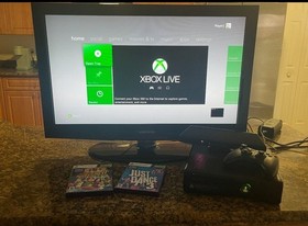 Microsoft Xbox 360 Slim Black 4gb console w/ Kinect Bundle CIB Tested W/ 2 Games