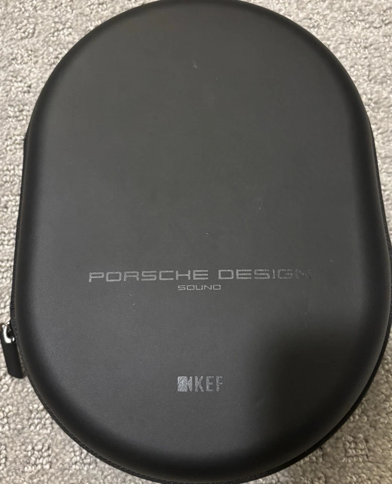 Auriculares con cable con cancelación de ruido Porsche Design/KEF Space One con conversión y estuche Foto 4 de 4