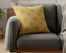 NWT 17" x 17" Yellow White Geometric Throw Pillow Cover Bed Sofa Pillow Case