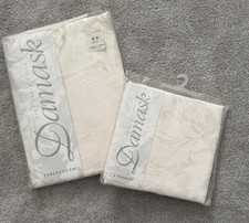 DAMASK TABLECLOTH & NAPKINS *NEW*
