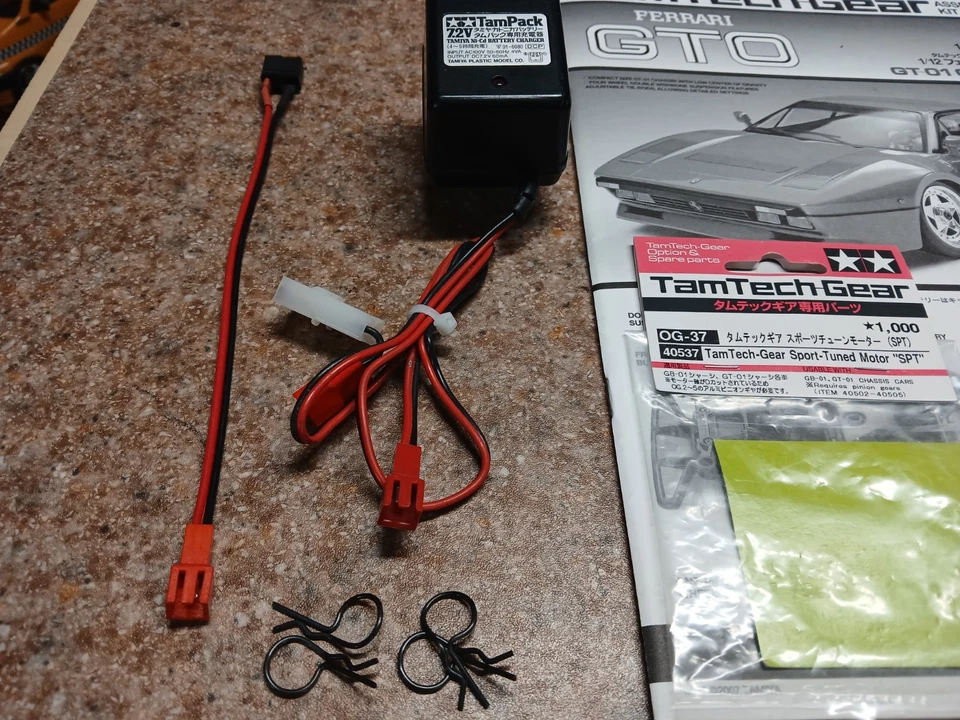 VINTAGE TAMIYA TAMTECH FERRARI 288 GTO 57103 GT01 ARTR WITH 40537 BLACK MOTOR - Image 3 of 4