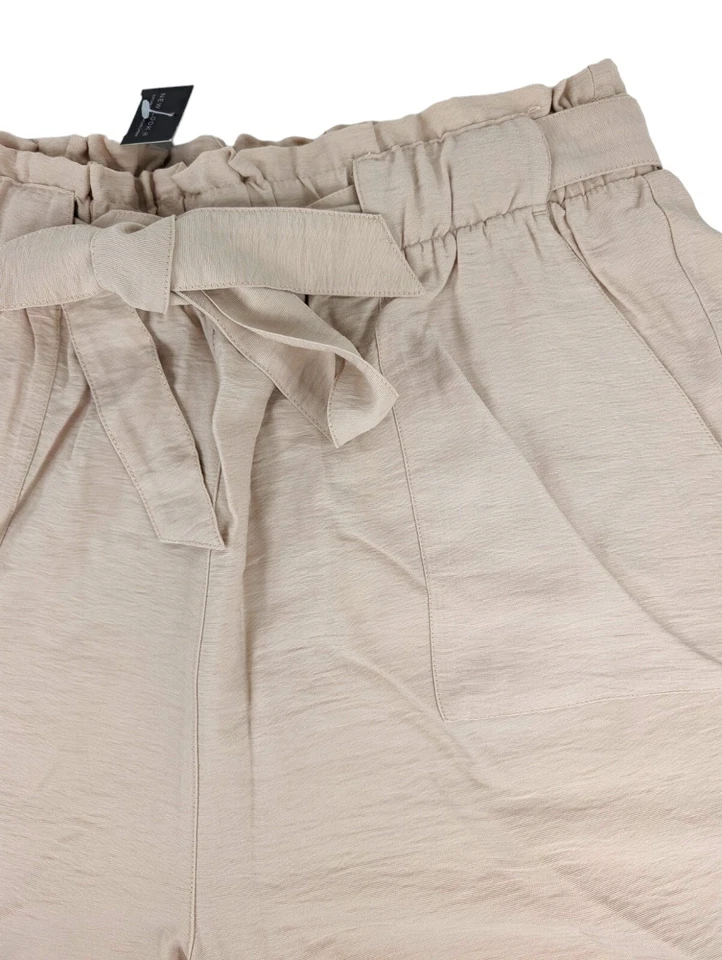Beige Tie Waist Shorts, New Look Casual Summer Pockets, Size 16 - Image 2 of 4