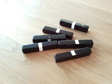 Knöpfe Jim Knopf Stab mit Loch schwarz Kunst...