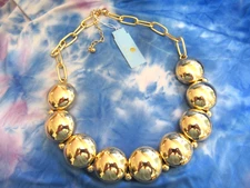 TRUE TO FORM  GOLDEN ROUNDS  PENDANT NECKLACE NWT