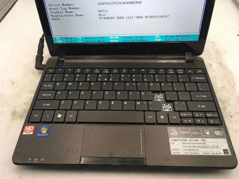 ACER ASPIRE ONE 722 - LOT OF 3 - BOOTS TO BIOS - AMD C60 - NO RAM -READ DESC- BB - Image 3 of 4