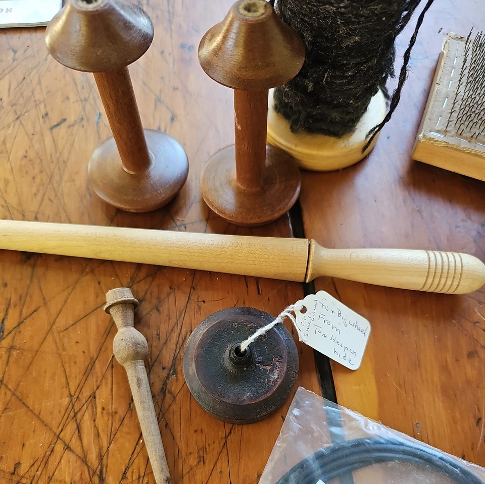 Lote de bobinas cardadoras de mano Louet varias herramientas giratorias Foto 3 de 4