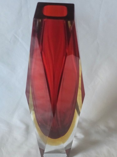 Gorgeous Italian Murano Sommerso red and amber tri-colour vase, (g) - Picture 3 of 22